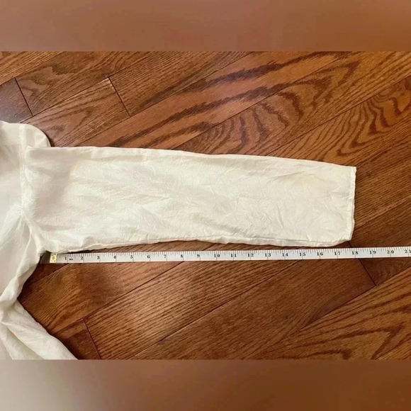 J.Jill Cream Long Sleeve V Neck 100% Silk Sz S - Picture 9 of 9